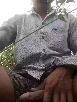 Snapshot of Chloe_1122 chatting on March 20, 2025, 1:35 am Chloe 1122 online show from March 20, 2025, 1:35 am