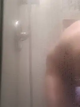 djcarey369159 online show from April 9, 2026, 9:58 am