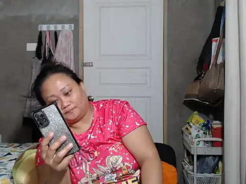 jengrey online show from November 28, 2025, 10:07 am