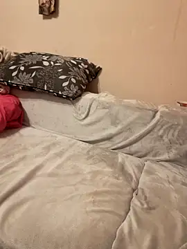 Niptalk84 online show from November 14, 2025, 9:46 pm