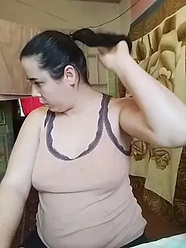 CutieMarine online show from December 16, 2025, 12:21 pm