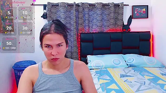 Snapshot of Azley_sweet chatting on February 7, 2026, 1:26 pm Azley sweet online show from February 7, 2026, 1:26 pm