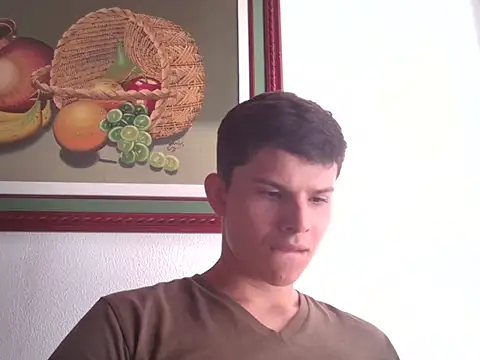 Snapshot of Tused11 chatting on October 22, 2025, 3:01 pm Tused11 online show from October 22, 2025, 3:01 pm