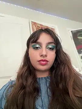 CharmingMaddie online show from September 12, 2025, 3:12 pm