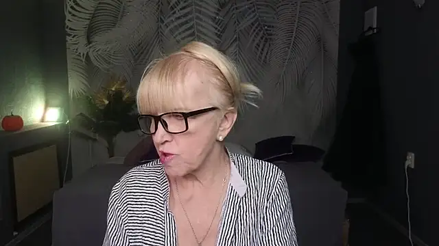 Sabina Ros online show from February 19, 2026, 7:37 am