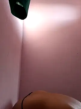 Love-pari077 online show from February 14, 2026, 2:52 am