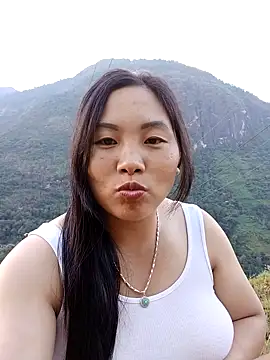 Love-Ly99 online show from September 14, 2025, 10:47 am