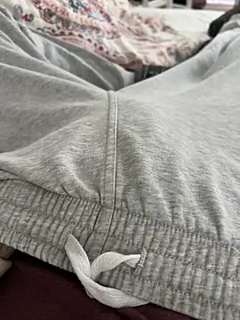 Frankieyyy1 online show from March 14, 2026, 1:27 pm