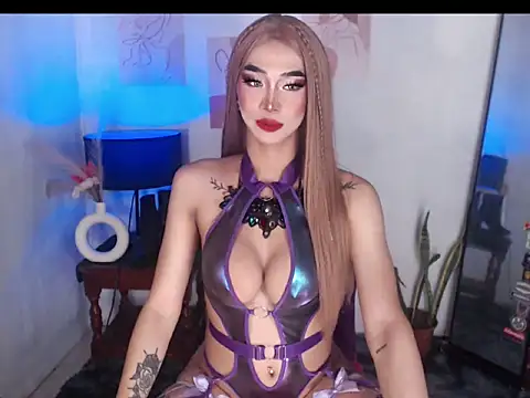 Snapshot of SexyhotasianKendra chatting on October 7, 2025, 12:30 am SexyhotasianKendra online show from October 7, 2025, 12:30 am