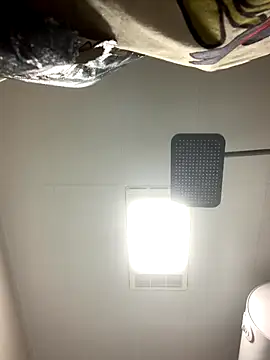 mmm6660 online show from September 20, 2025, 1:45 pm