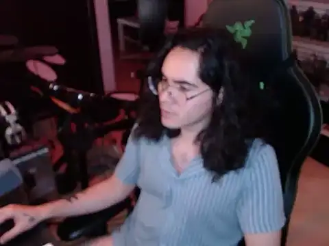 Snapshot of dorrey21 chatting on November 16, 2025, 5:18 pm dorrey21 online show from November 16, 2025, 5:18 pm