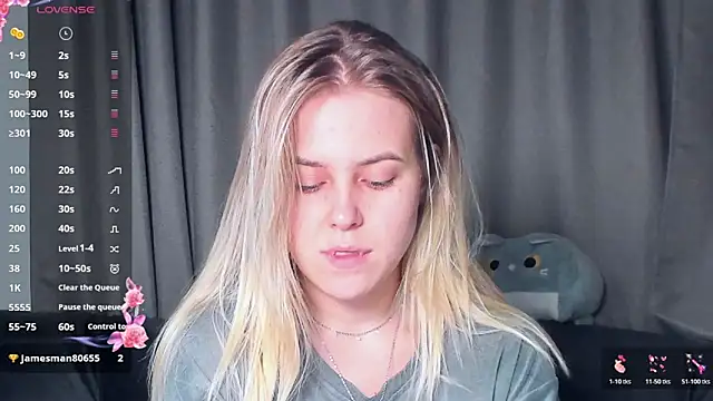 AngelAnty online show from November 9, 2025, 3:10 pm