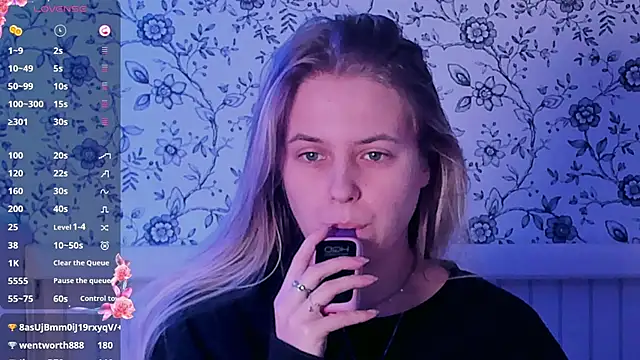 AngelAnty online show from February 9, 2026, 2:21 pm