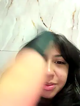 lynn9000 online show from November 24, 2025, 12:32 am