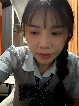 Snapshot of Adora188 chatting on September 9, 2025, 1:10 pm Adora188 online show from September 9, 2025, 1:10 pm