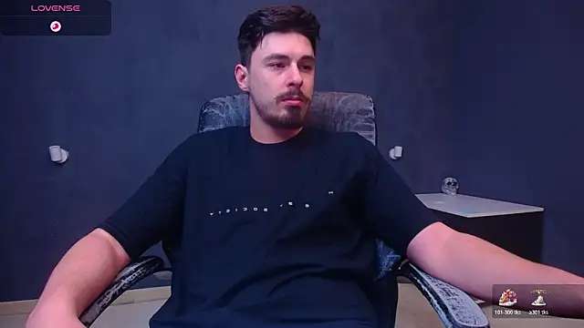 EnzoRace online show from January 13, 2026, 5:57 am