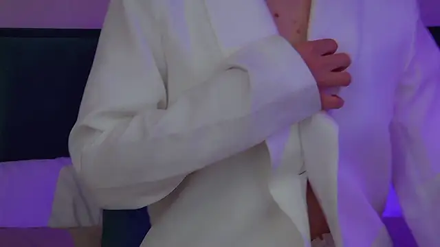 StacyEvances online show from February 22, 2026, 6:28 pm