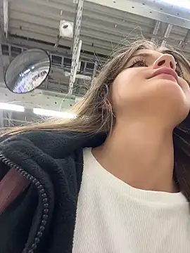 KittyQueeny online show from September 23, 2025, 2:20 pm