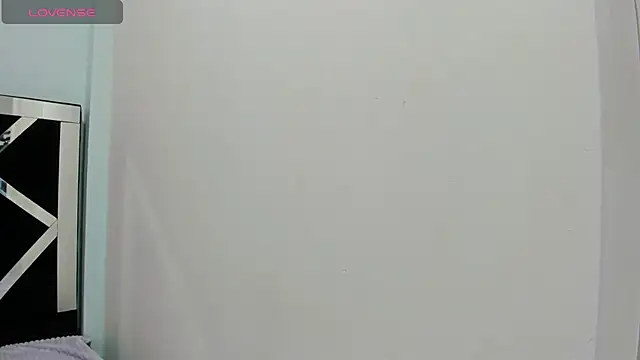 iisabella noa online show from October 9, 2025, 1:09 pm