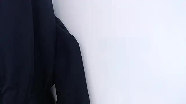 iisabella noa online show from November 14, 2025, 7:56 pm