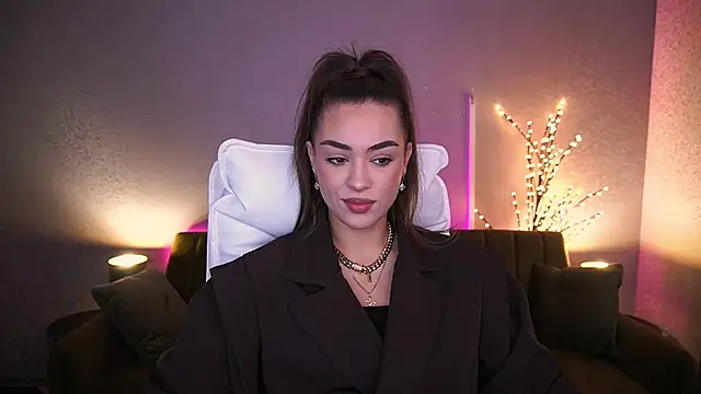 Snapshot of EricaSin chatting on September 24, 2025, 6:39 am EricaSin online show from September 24, 2025, 6:39 am