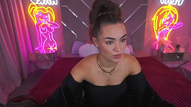 Snapshot of EricaSin chatting on October 4, 2025, 6:22 am EricaSin online show from October 4, 2025, 6:22 am