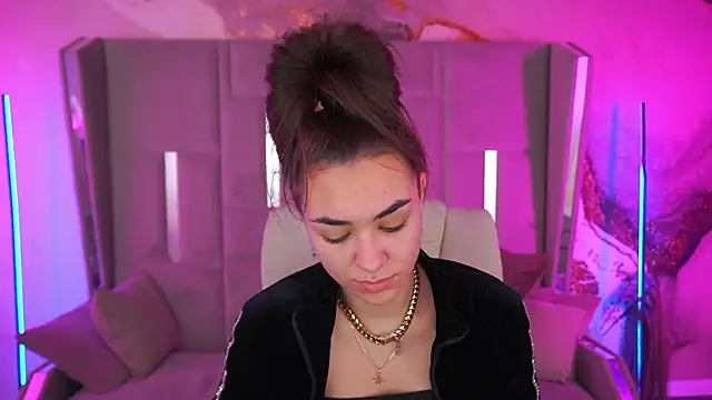 Snapshot of EricaSin chatting on October 19, 2025, 6:03 am EricaSin online show from October 19, 2025, 6:03 am