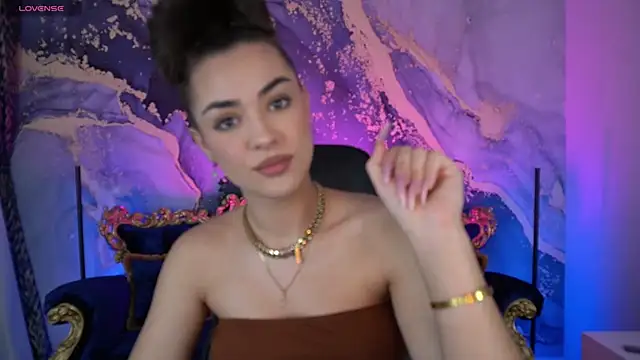 Snapshot of EricaSin chatting on November 24, 2025, 7:19 am EricaSin online show from November 24, 2025, 7:19 am