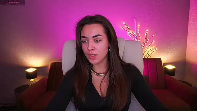 Snapshot of EricaSin chatting on November 29, 2025, 2:09 pm EricaSin online show from November 29, 2025, 2:09 pm