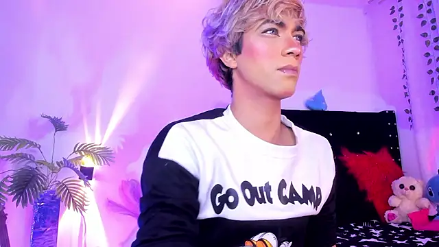 Snapshot of Cooperrosscute233 chatting on February 16, 2026, 10:00 am Cooperrosscute233 online show from February 16, 2026, 10:00 am