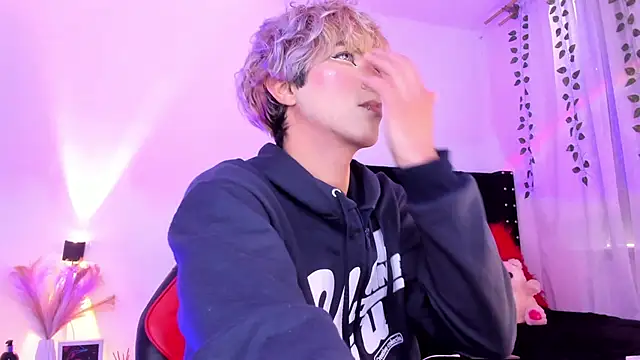 Snapshot of Cooperrosscute233 chatting on February 22, 2026, 9:02 pm Cooperrosscute233 online show from February 22, 2026, 9:02 pm