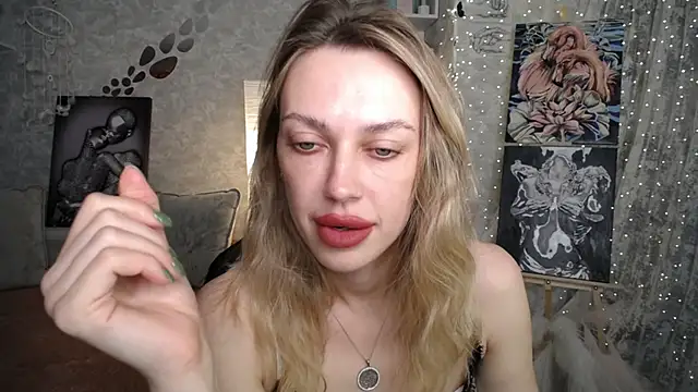 NickyAdamidi online show from June 10, 2026, 10:41 pm