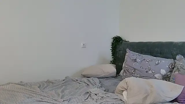 Snapshot of May_suki chatting on September 18, 2025, 6:21 pm May suki online show from September 18, 2025, 6:21 pm