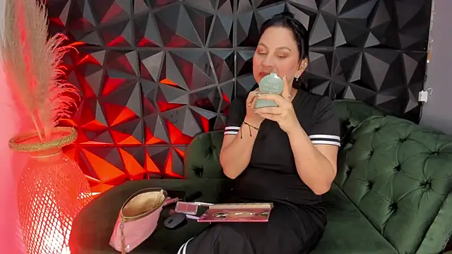 helenasaenz online show from January 8, 2026, 12:40 pm