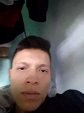 Snapshot of elinnki chatting on September 27, 2025, 3:50 pm elinnki online show from September 27, 2025, 3:50 pm