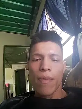 Snapshot of elinnki chatting on October 4, 2025, 5:11 pm elinnki online show from October 4, 2025, 5:11 pm