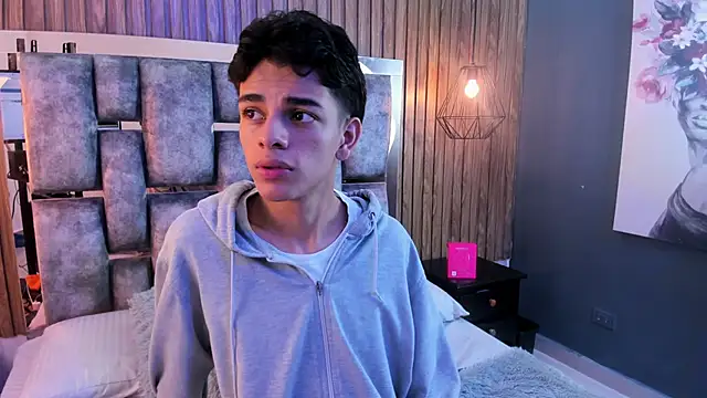 owen  johnson online show from November 8, 2025, 11:32 am