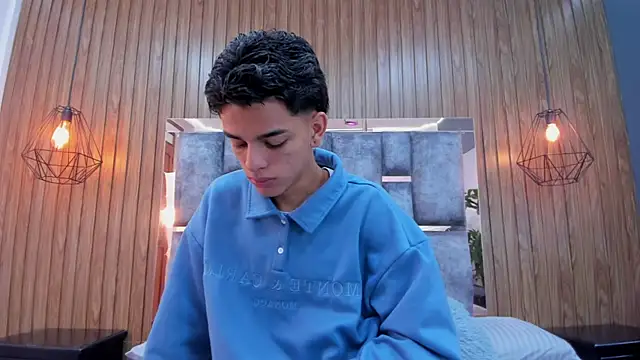 owen  johnson online show from December 4, 2025, 11:41 am