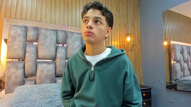 owen  johnson online show from March 15, 2026, 11:38 am