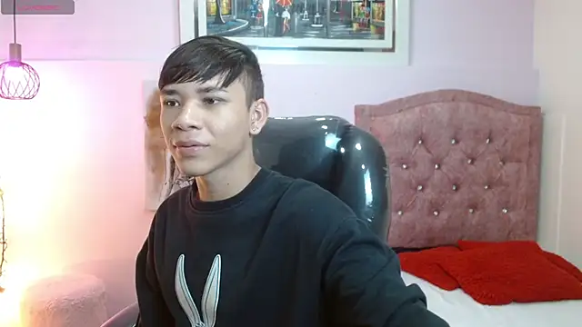 nathanclay online show from September 26, 2025, 3:54 am