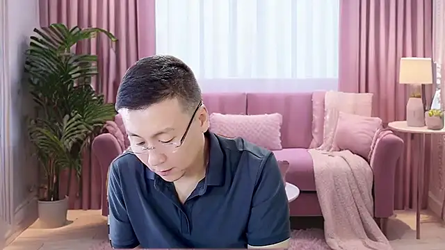 rongtiangongna online show from October 30, 2025, 4:25 am