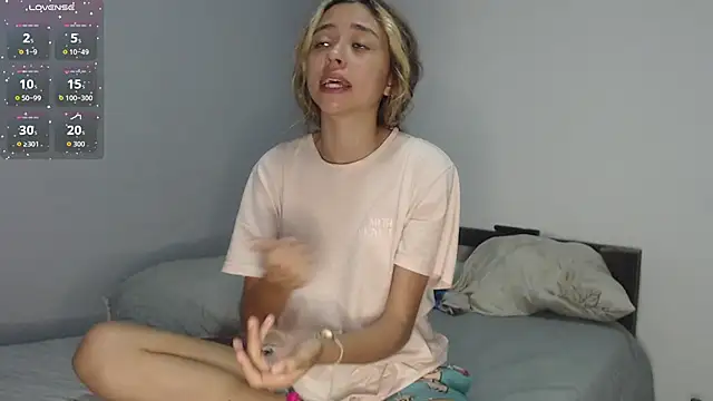 Snapshot of brisazanes chatting on October 5, 2025, 5:00 pm brisazanes online show from October 5, 2025, 5:00 pm