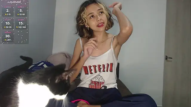 Snapshot of brisazanes chatting on November 15, 2025, 5:16 am brisazanes online show from November 15, 2025, 5:16 am