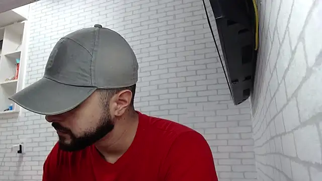 BombeiroHotx online show from April 6, 2026, 9:27 pm