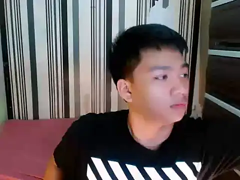 Snapshot of Mister_officer69 chatting on February 20, 2026, 5:13 pm Mister officer69 online show from February 20, 2026, 5:13 pm