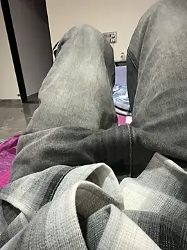 Snapshot of Marathiboyraj chatting on October 19, 2025, 12:17 pm Marathiboyraj online show from October 19, 2025, 12:17 pm