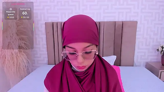 naishaa  online show from March 21, 2026, 6:33 pm