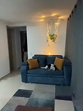 Lily June online show from November 29, 2025, 1:30 am