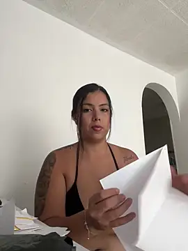 Snapshot of LICEET chatting on September 15, 2025, 3:12 pm LICEET online show from September 15, 2025, 3:12 pm