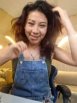 valentina r  online show from March 28, 2026, 1:16 am